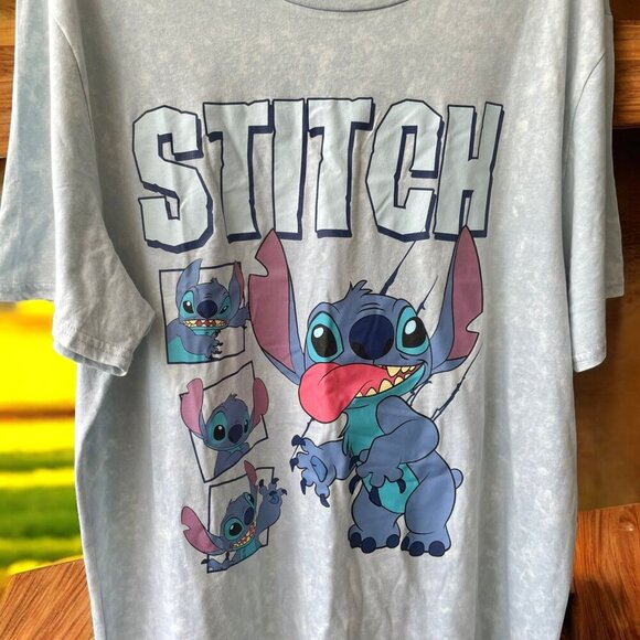 NEW!!! DISNEY STITCH Print T-Shirt Crew Neck / Short Sleeves - Size XL - Picture 2 of 9